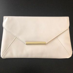 Style&Co white envelope clutch
